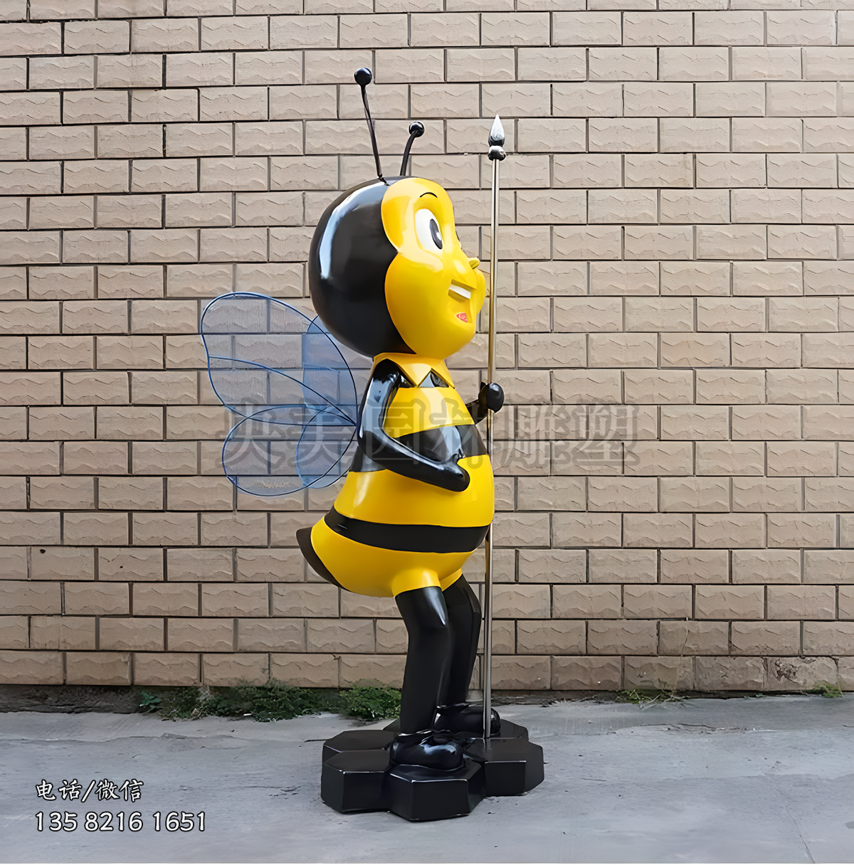 玻璃鋼卡通蜜蜂公仔雕塑