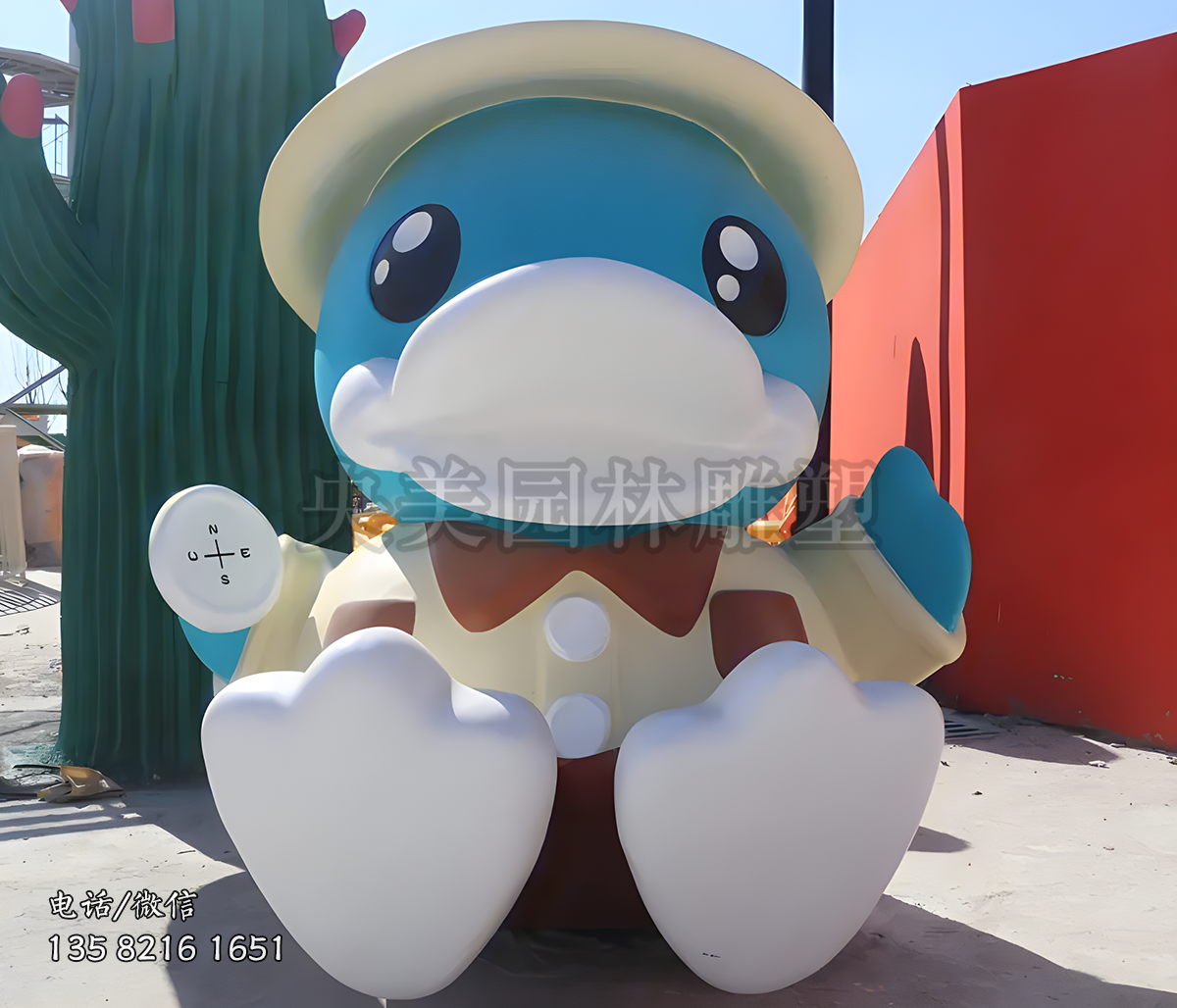 玻璃鋼鴨子公仔卡通雕塑