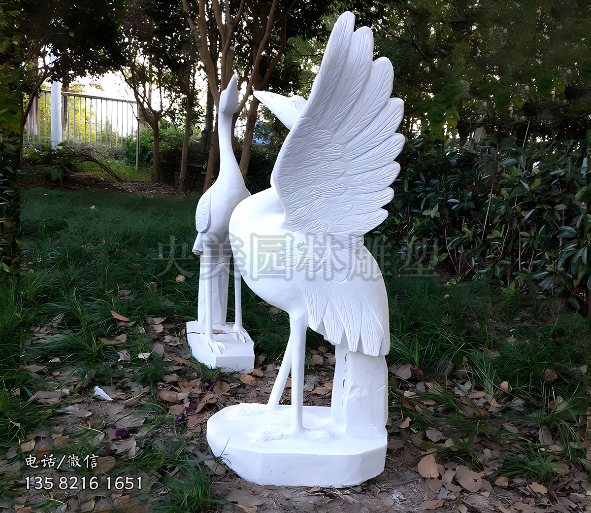 一對漢白玉石雕仙鶴