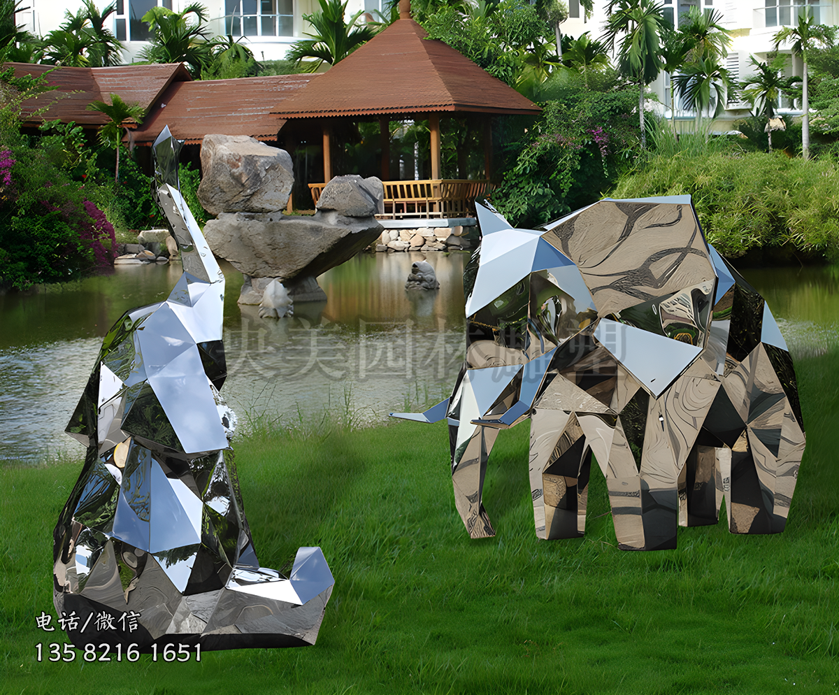 切面不銹鋼鏡面大象雕塑