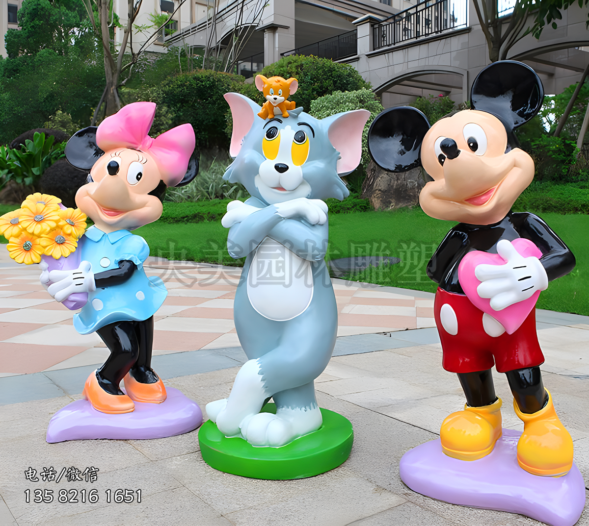 米老鼠和湯姆貓雕塑擺件
