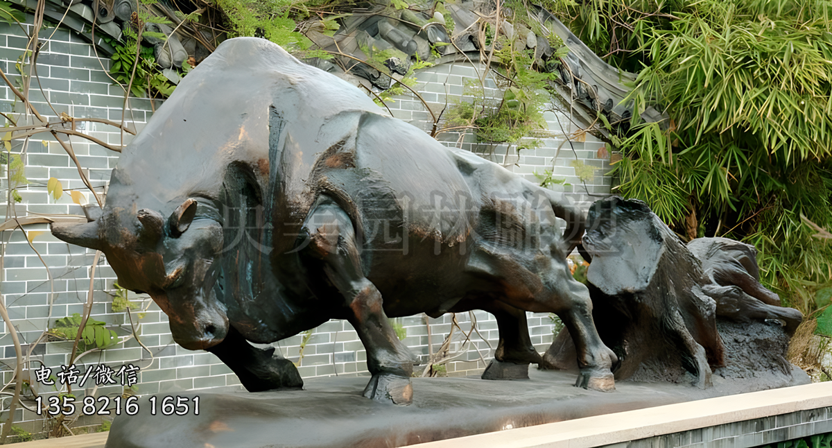 純銅鑄造開荒牛雕塑