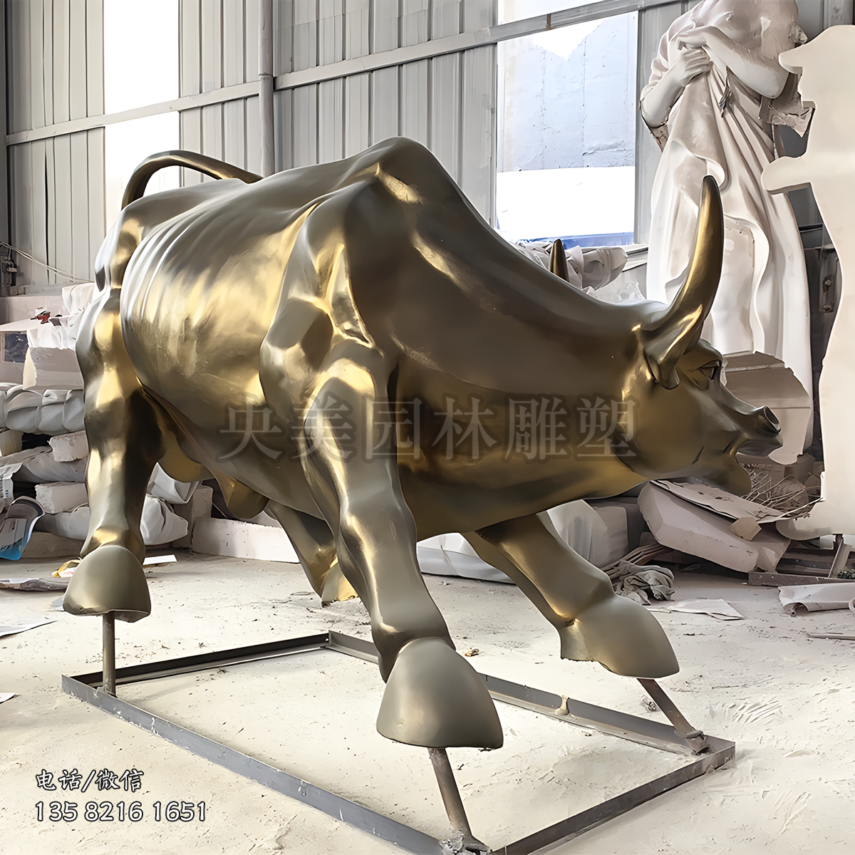 玻璃鋼仿銅華爾街牛雕塑