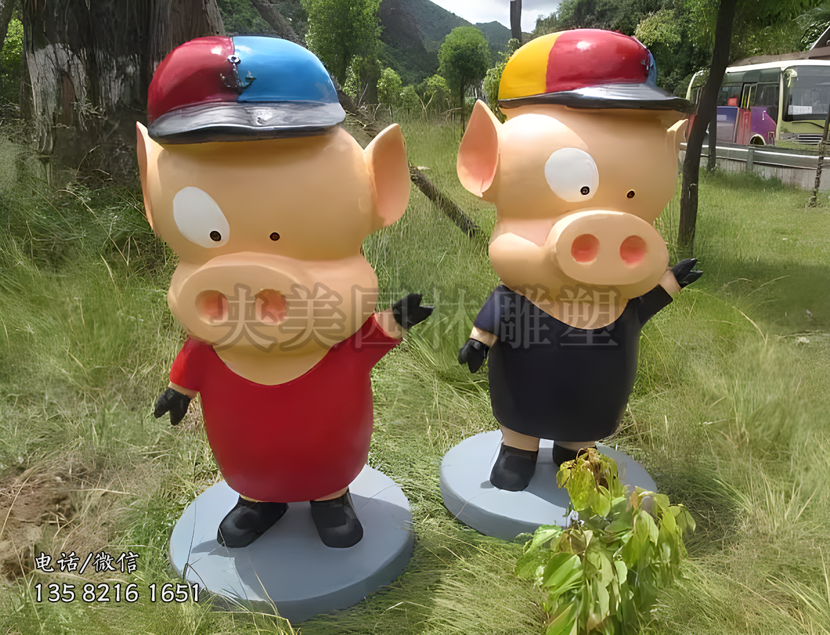 玻璃鋼豬豬俠雕塑