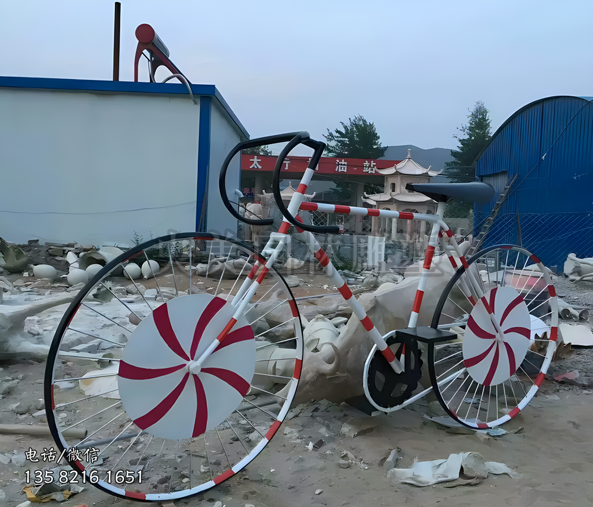 鐵藝仿真自行車雕塑