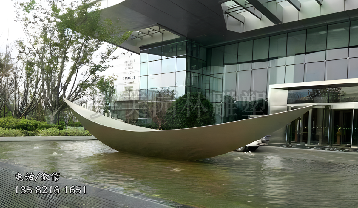 不銹鋼抽象船雕塑