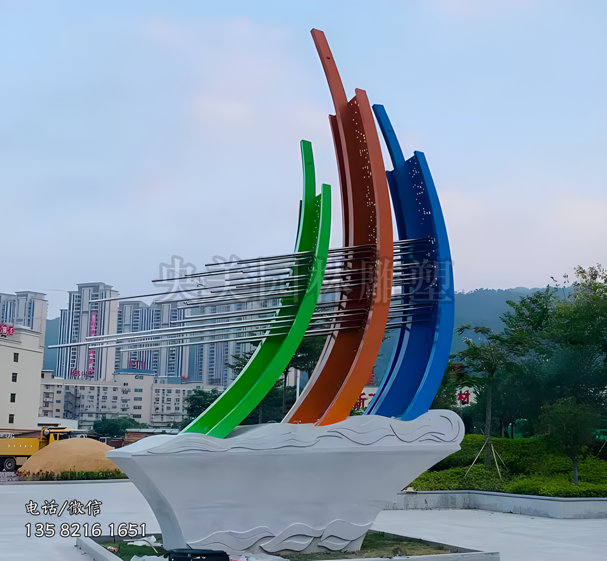 不銹鋼帆船景觀雕塑