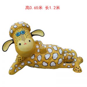 小羊肖恩（黃色彩繪）玻璃鋼